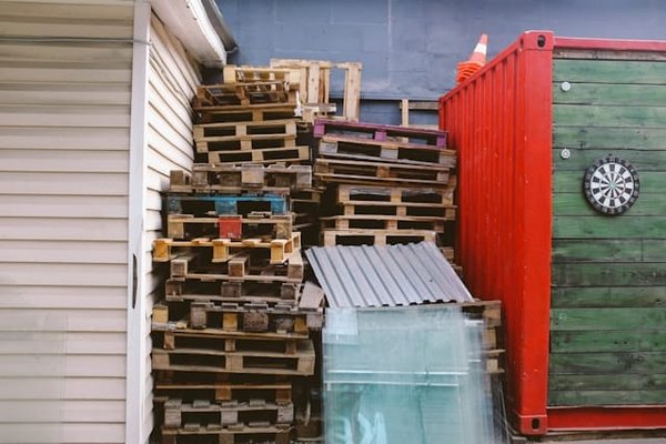 Les Critères Essentiels pour Choisir un Garde-Meuble de Qualité