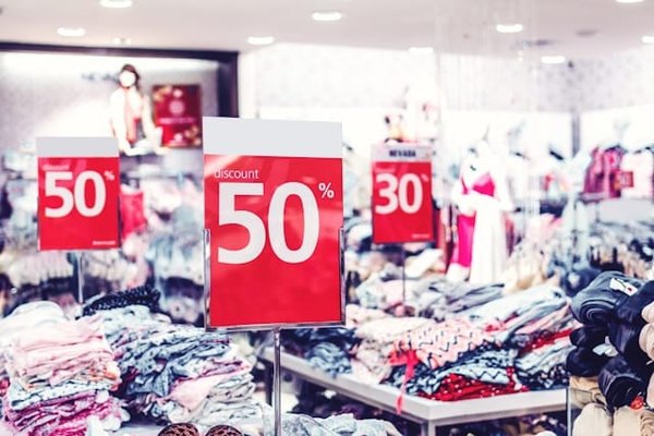 Les Meilleures Périodes pour Profiter des Promotions et Soldes en Ligne
